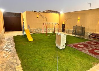 استراحة بألعاب أطفال