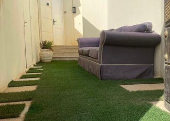 استراحة بمسبح والعاب أطفال 