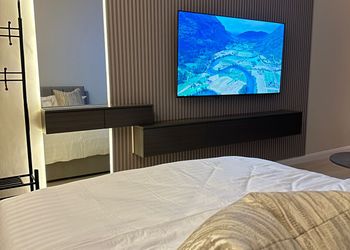 استديو بسرير ماستر وجلسة جانبية