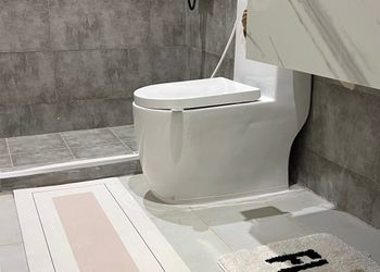 شقة بصاله و بطابع آسيوي