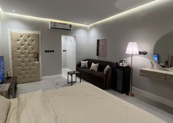 استديو بسرير ماستر ودخول ذاتي 