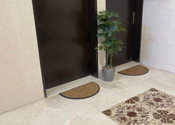 شقة بغرفة معيشة وغرفة نوم 