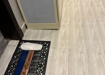 شقة بغرفتين نوم وصالة 