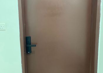 استديو بسرير ماستر