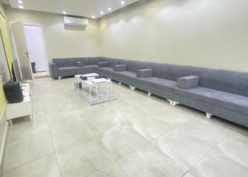 شاليه بألعاب أطفال وجلسة خارجية