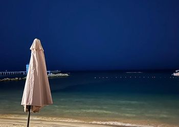 شاليه باطلاله على البحر