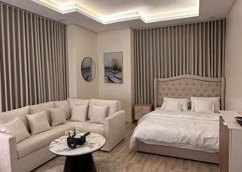 استديو بدخول ذاتي وسرير مريح 