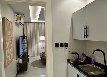 استديو بدخول ذاتي وتصميم أنيق 