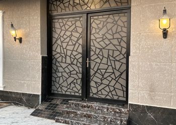 شقة بغرفة معيشة وغرفة نوم 