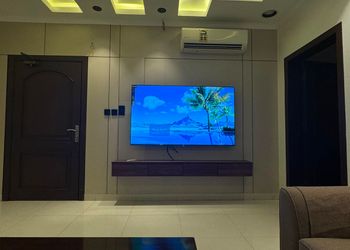 استديو بأثاث مريح وبسيط 
