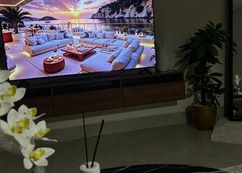 شقة بدخول ذاتي وغرفة نوم مريحة 