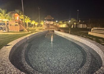 مزرعة بمجلس وجلسة خارجية 
