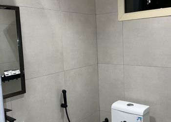 استديو بأثاث مريح وبسيط 