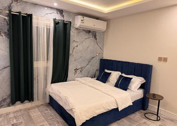 استديو بدخول ذاتي وسرير مريح 