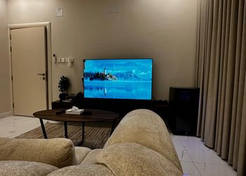 استديو بسرير ماستر