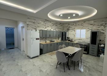 شاليه بمجلس والعاب اطفال 