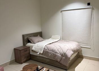 استديو هادئ بسرير ماستر 