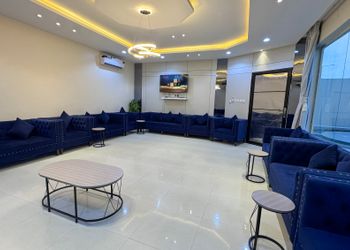 شاليه بألعاب مائية ومسطح اخضر