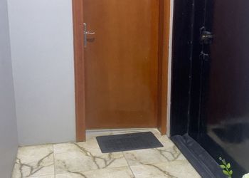 شقة بصالة و غرفة نوم 