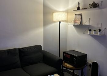 استديو بسرير ماستر وأثاث مريح