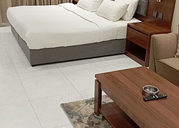 استديو هادئ بسرير ماستر 