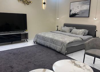 استديو بسرير ماستر ودخول ذاتي