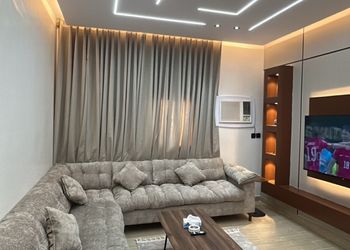شقة بغرفة معيشة وغرفة نوم 