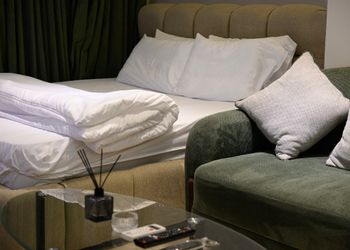 استديو بسرير ماستر ودخول ذاتي