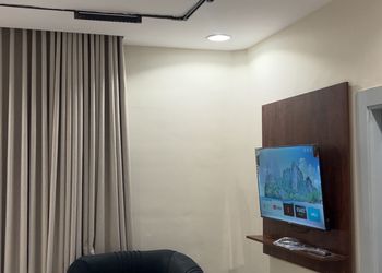 استديو بسرير ماستر وأثاث مريح 