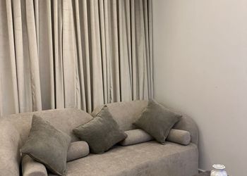 استديو بدخول ذاتي وتصميم هادئ