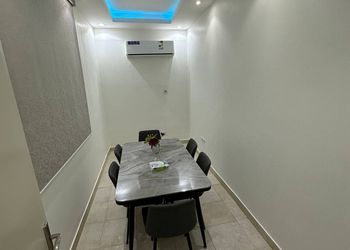 شقة بأجواء دافئة ومريحة 
