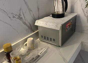 استديو بسرير مفرد وجلسة  