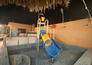 Chalet with Backyard and Pool