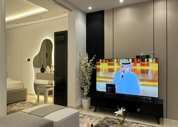 استديو هادئ بسرير ماستر 