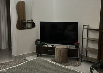 استديو بسرير ماستر