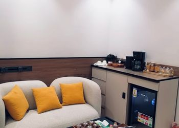 استديو هادئ بسرير ماستر 