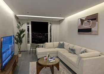 استديو هادئ بسرير ماستر 