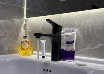 استديو بسرير ماستر ودخول ذاتي