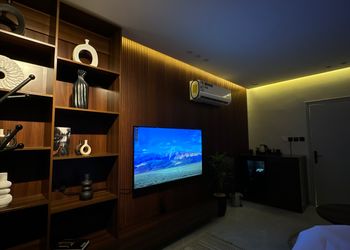 استديو هادئ بدخول ذاتي 