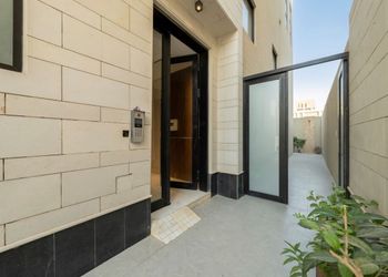 استديو بسرير ماستر ودخول ذاتي