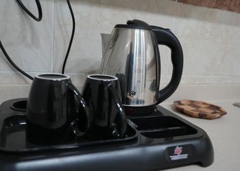 شقة بصالة أنيقة ودخول ذاتي 