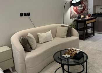 استديو هادئ بسرير ماستر 