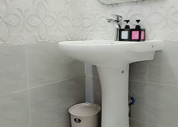 استديو هادئ بسرير ماستر 