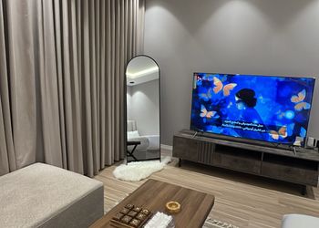استديو هادئ بسرير ماستر 