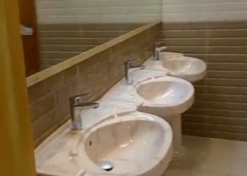 استراحة بمجلس واسع واجواء جميلة