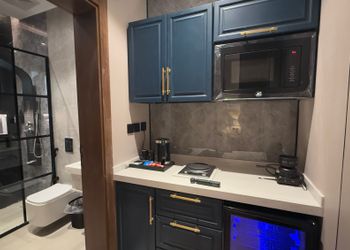 استديو بسرير ماستر ودخول ذاتي