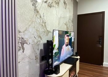 شقة فندقية تصميم راقي دخول ذكي