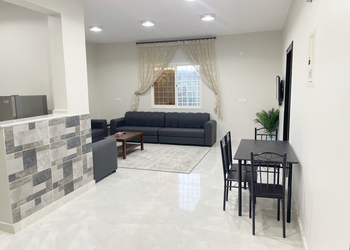 فيلا بإطلالة بين أرياف القريه