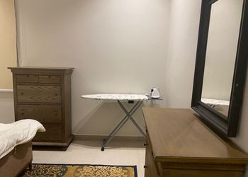 شقة بغرفتين نوم وصالة 