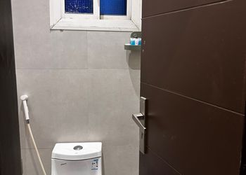 استديو هادئ بسرير ماستر 